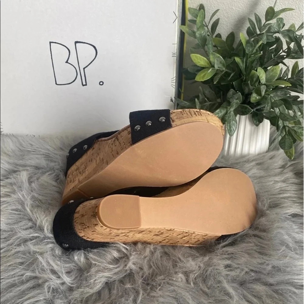 Bp tara-fab wedges size 7.5